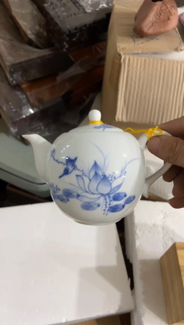 杯无运费险有瑕疵的摄影的产品有使用过的痕迹有点脏介意勿拍