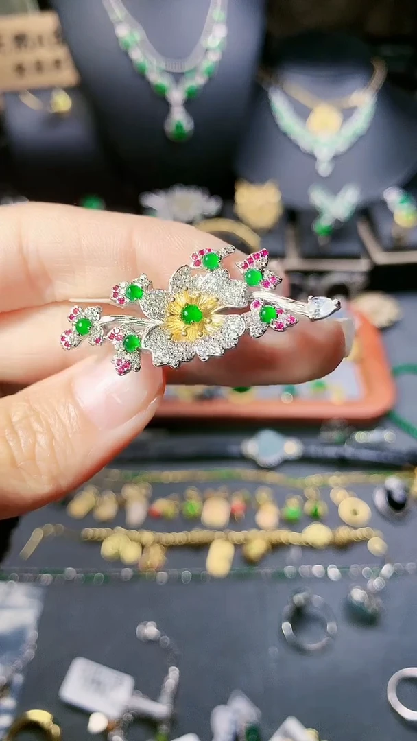 【闪购商品】翡翠戒指银S925镶嵌胸针