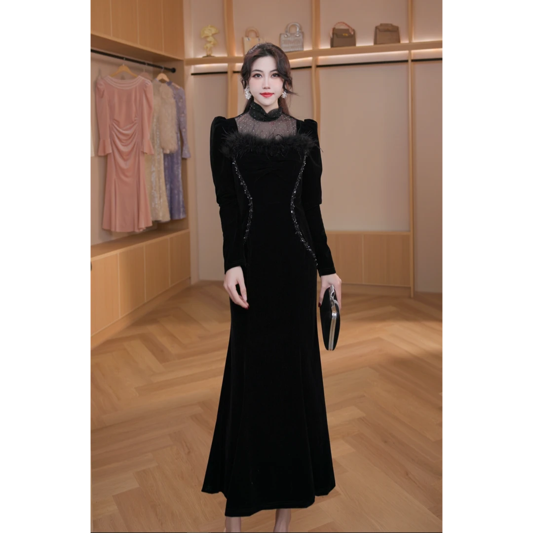 【设计师定制】2025新款扣针烫金绣花修身显瘦连衣裙 45087