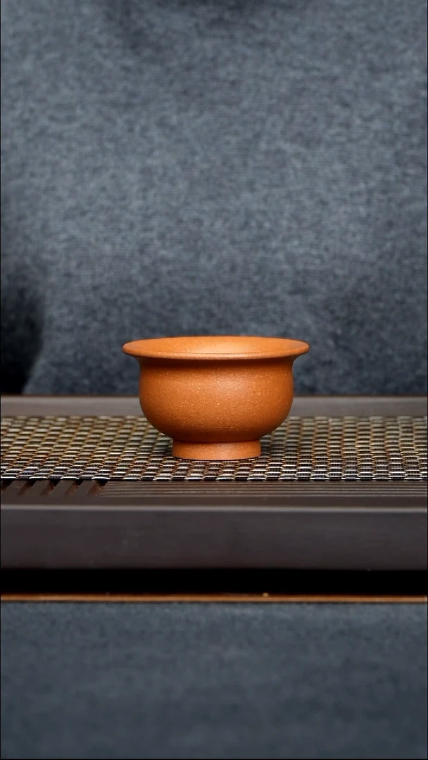 茶杯段泥压手杯原矿零添加宝山黄降坡全手工制作105毫升