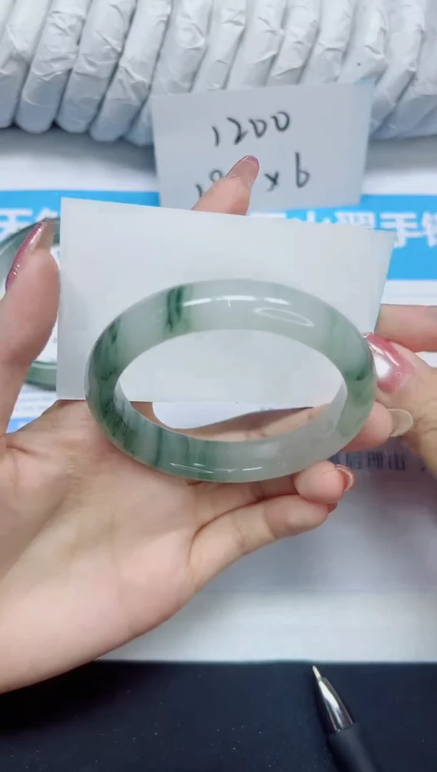 石英质玉手镯未镶嵌145/58