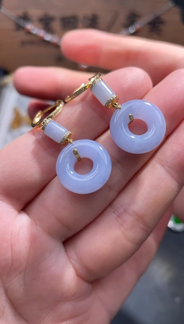 【闪购商品】翡翠耳饰18K金镶嵌22..........