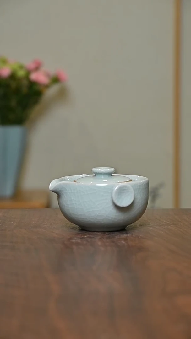150ml手抓壶 粉青釉 微瑕