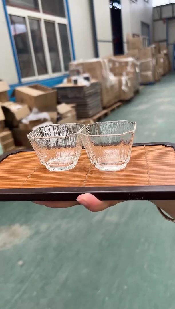 高硼硅玻璃吸管款四方品杯11003737