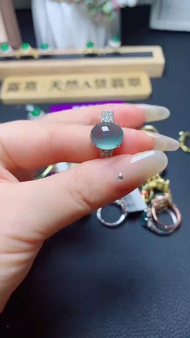 翡翠戒指银S925镶嵌天然翡翠A货s925银镶