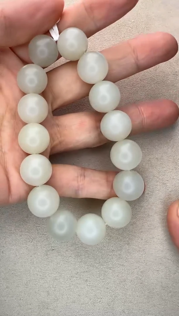 和田玉未镶嵌颈饰M