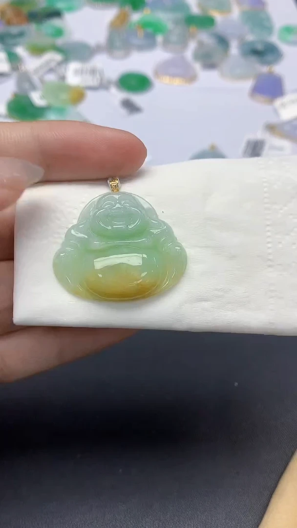 翡翠18K金镶嵌颈饰天然缅甸a货翡翠