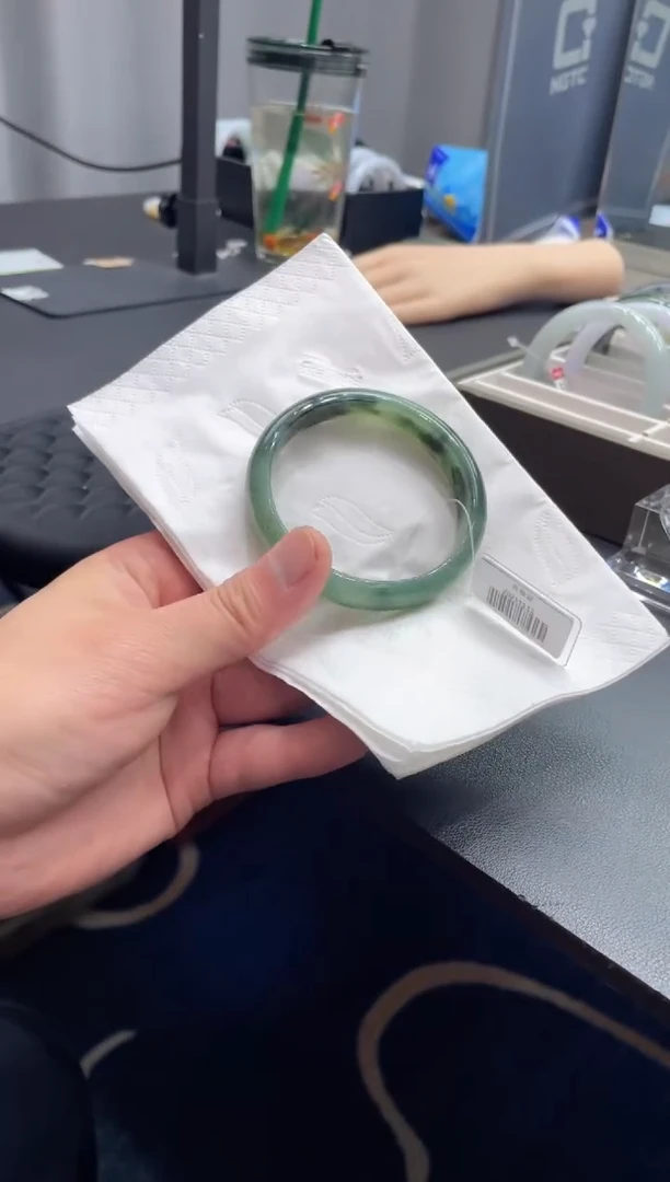 未镶嵌手镯翡翠大***二5617******