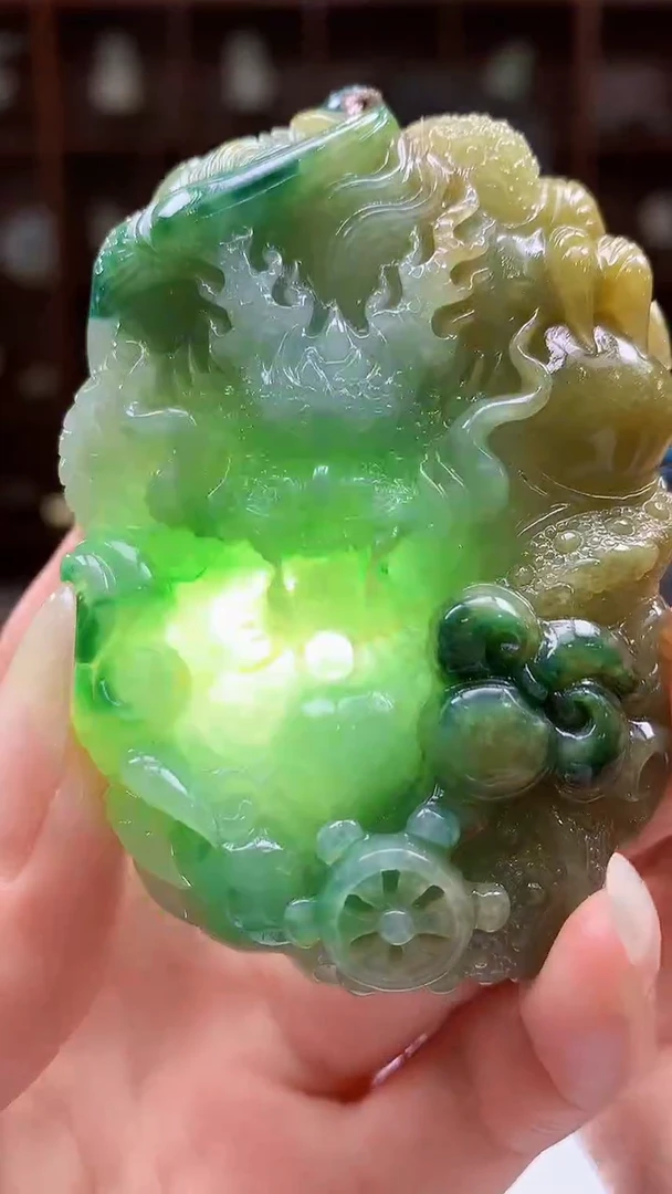 【闪购商品】定制翡翠未镶嵌8046jj-毛货挂件99