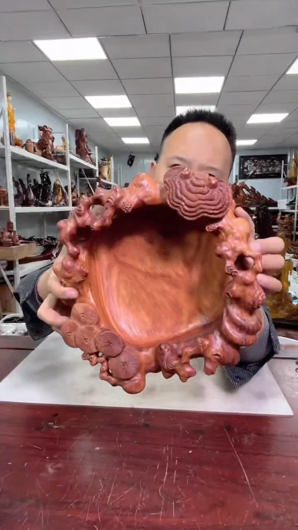 【闪购商品】花梨木类木雕工艺品8888888