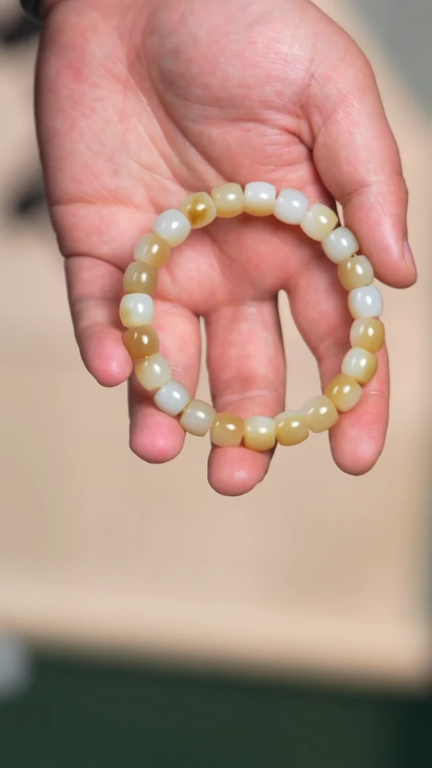 未镶嵌手链和田玉10mm俄糖白直切