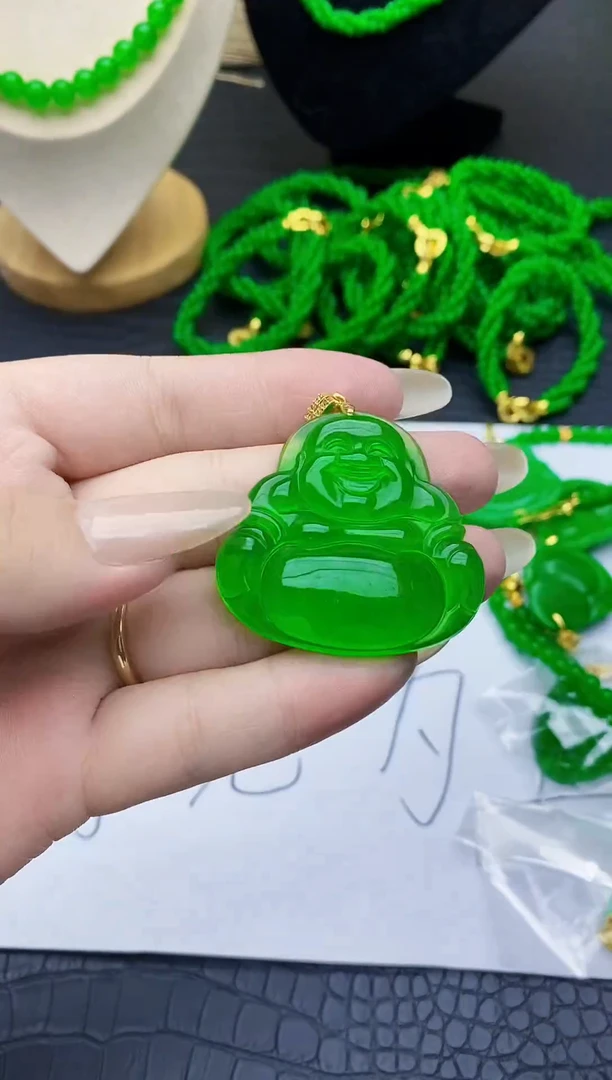 吊坠(不含链)未镶嵌翡翠..