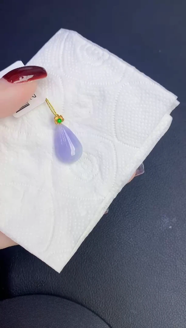 颈饰18K金镶嵌翡翠缅甸天然翡翠a货