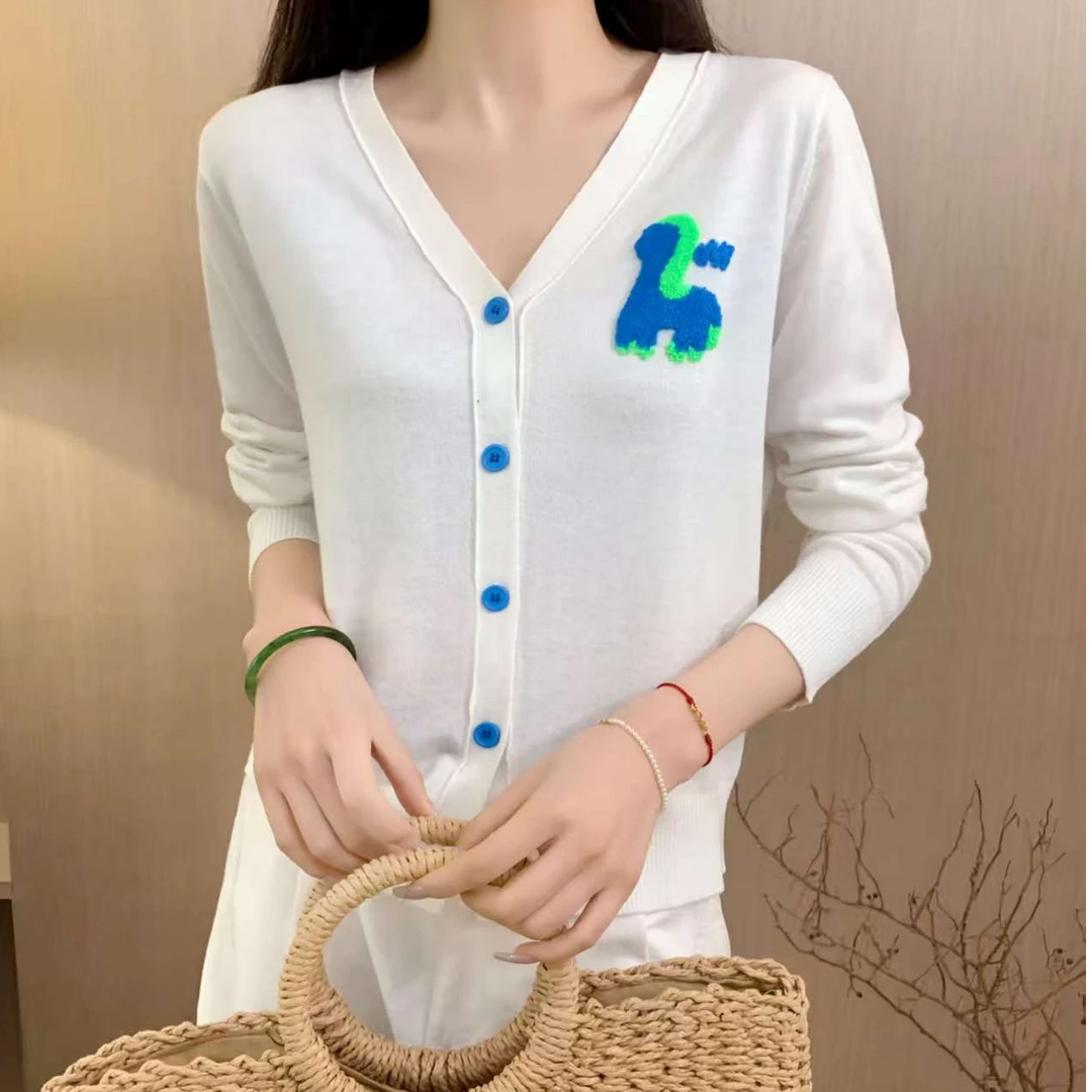 时尚减龄百搭款高品质超细羊毛针织开衫QY1035款