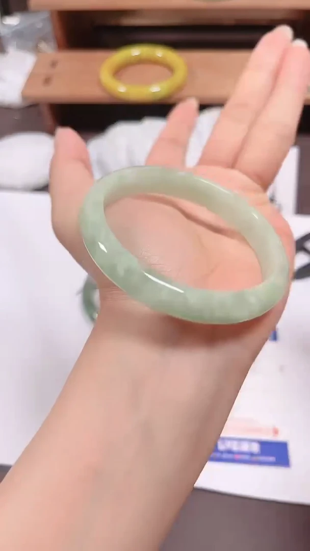 无非金属缅料手镯170