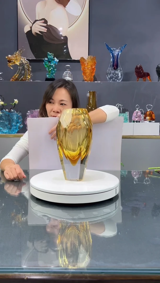 琉璃  水晶琉璃花瓶1个