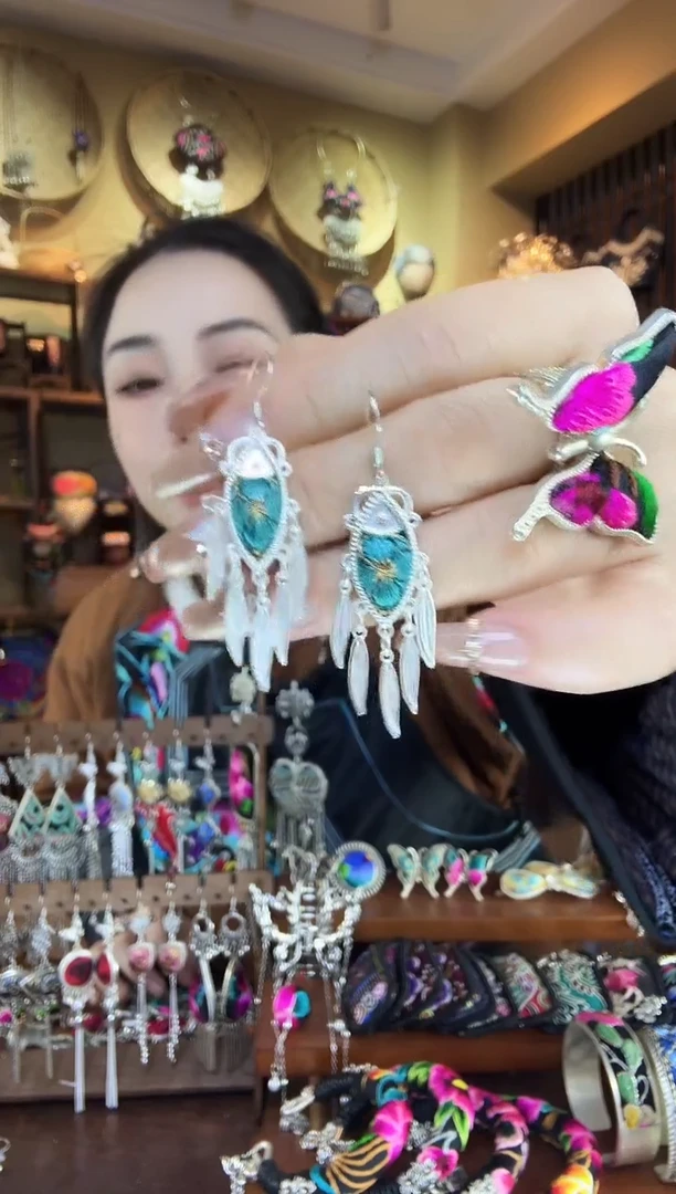 刺绣非遗刺绣民族风耳环