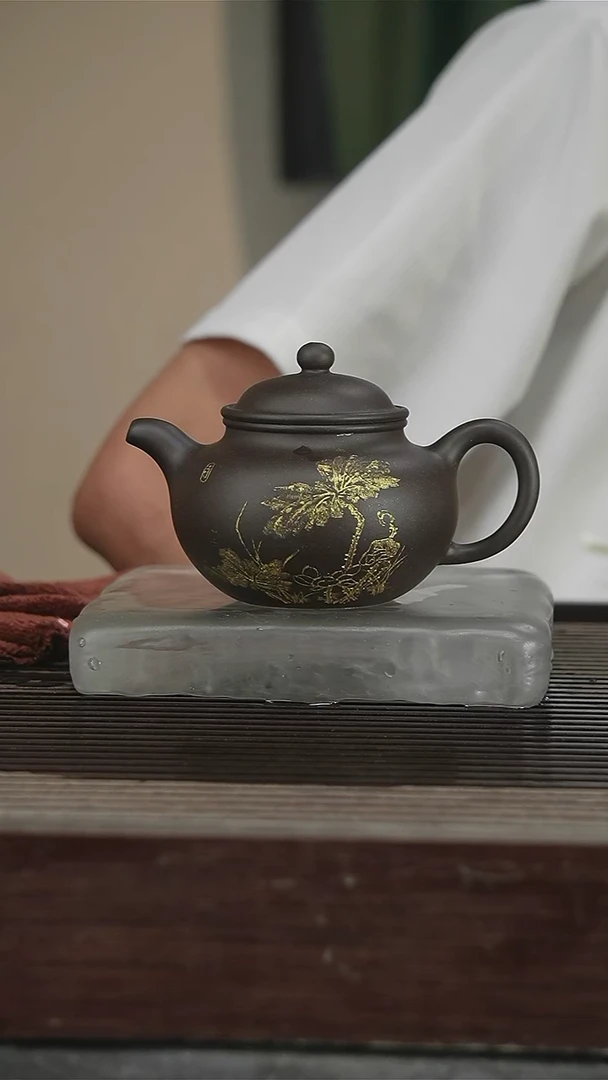 茶壶紫砂高工260CC带证246号