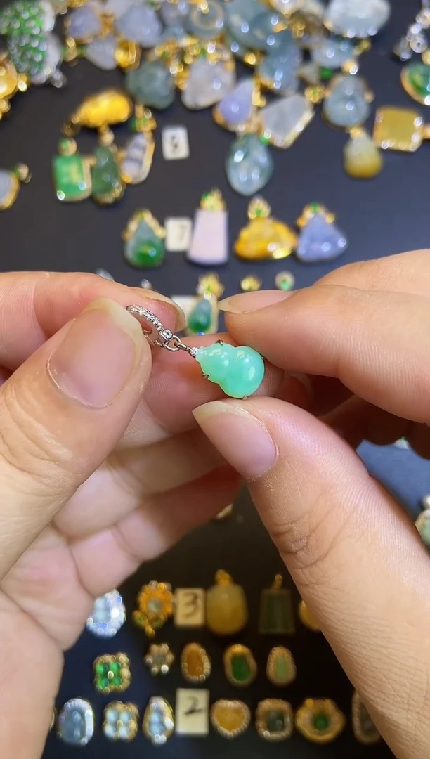 吊坠(不含链)银S925镶嵌翡翠1