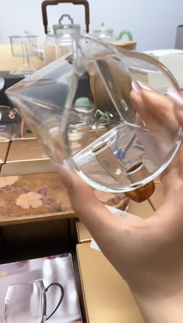 禾器瀚然茶海琥珀色