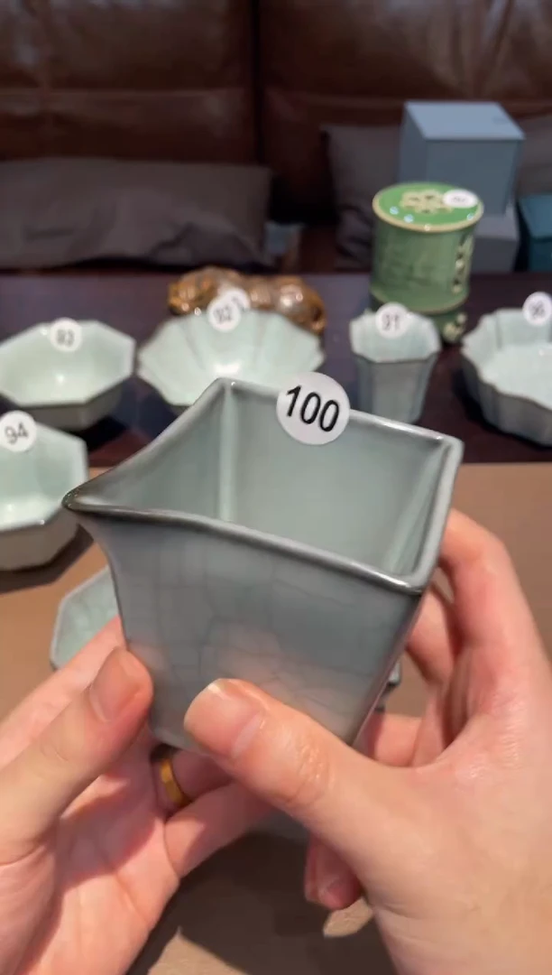 100窑承青瓷官窑四方公道杯