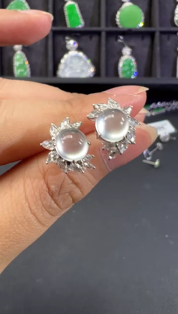 18K金镶嵌翡翠耳饰B44|19800