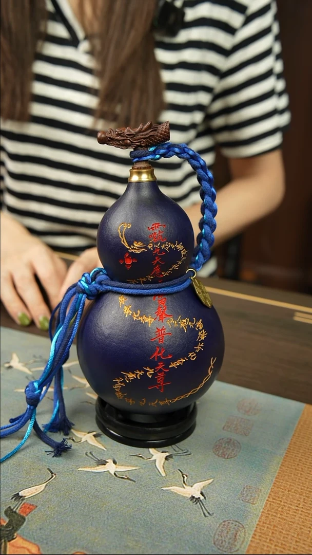 48号700ml左右非遗大漆酒葫芦
