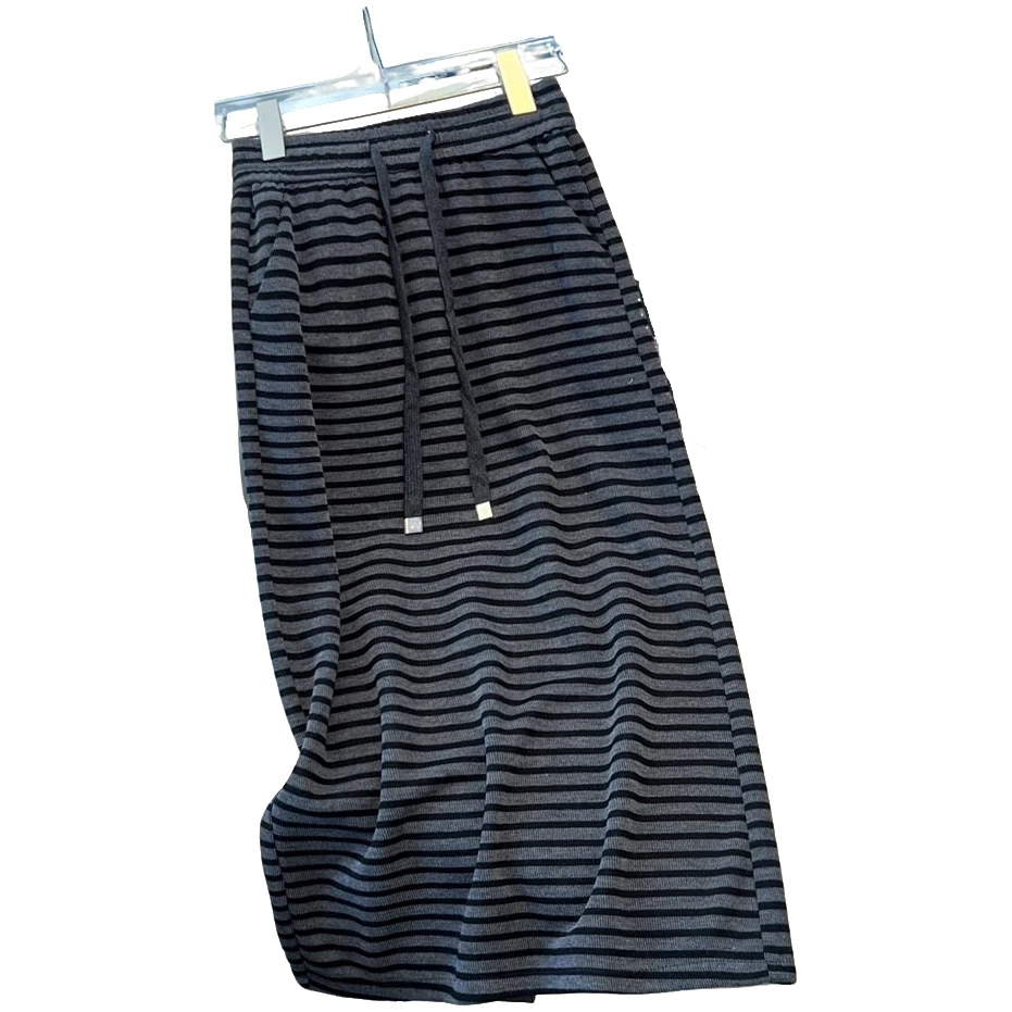 a字半身裙女早秋2025新款气质绝美中长裙爆款撞色条纹直筒包臀裙