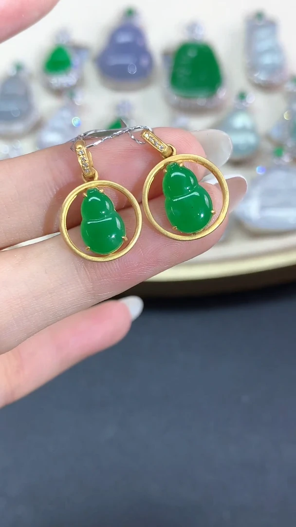 吊坠(不含链)18K金镶嵌翡翠吊坠(不含链)|1980多样性发其一