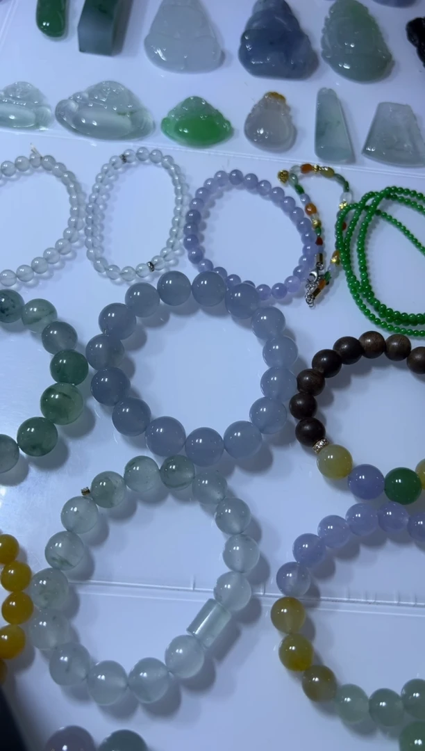 【闪购商品】定制翡翠未镶嵌手串