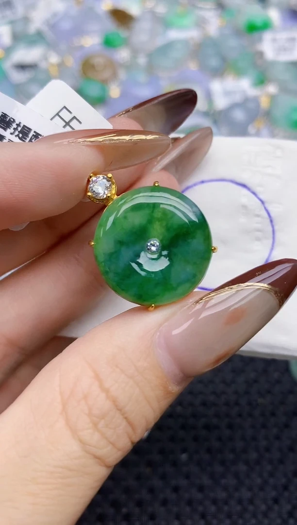 颈饰银S925镶嵌翡翠143   天然翡翠A货  百元以上9米证书费自理