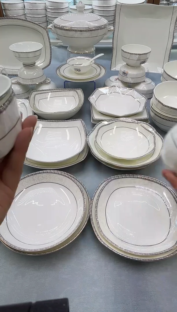 骨瓷 玲珑12方鱼1个