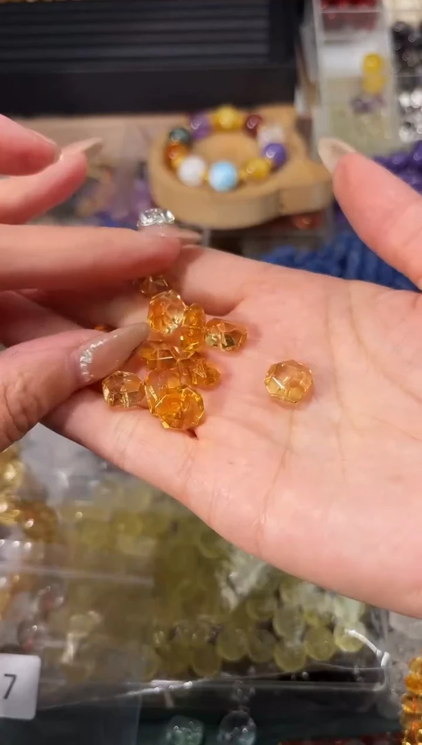 【闪购商品】水晶手串未镶嵌F52黄水晶隔珠大号