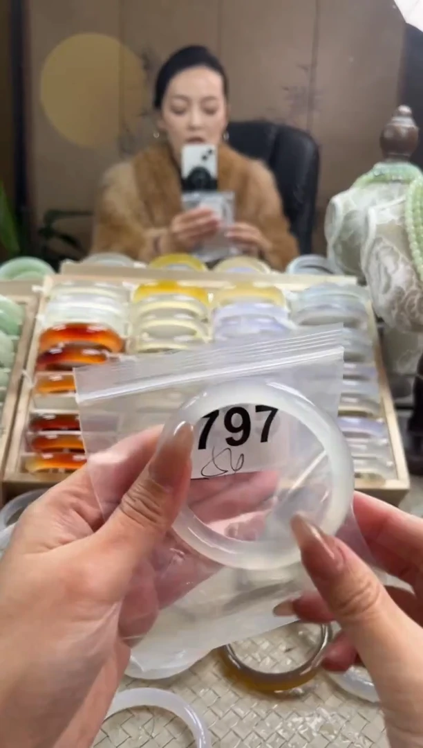 手镯玛瑙/玉髓未镶嵌797