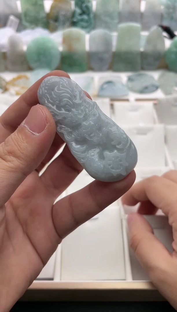 【闪购商品】翡翠颈饰未镶嵌..../2/16/ 59