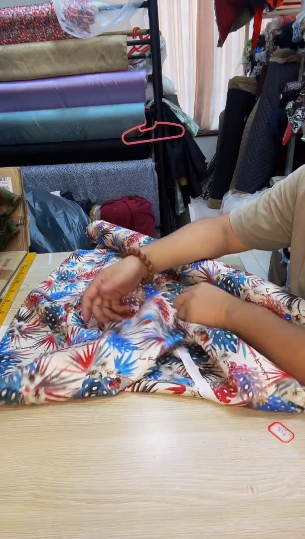 1号闪购   2米素绉缎