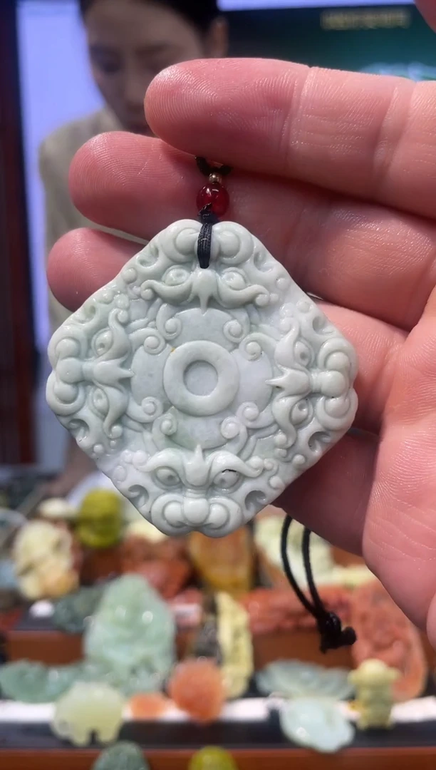 【闪购商品】岫玉吊坠未镶嵌·