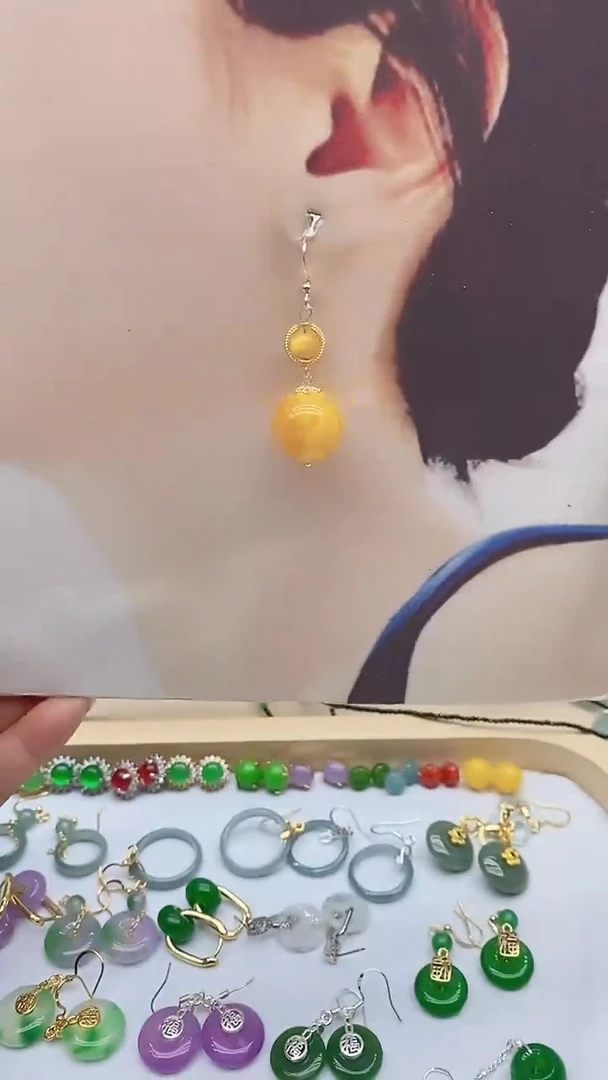 蜜蜡未镶嵌耳饰蜜蜡174