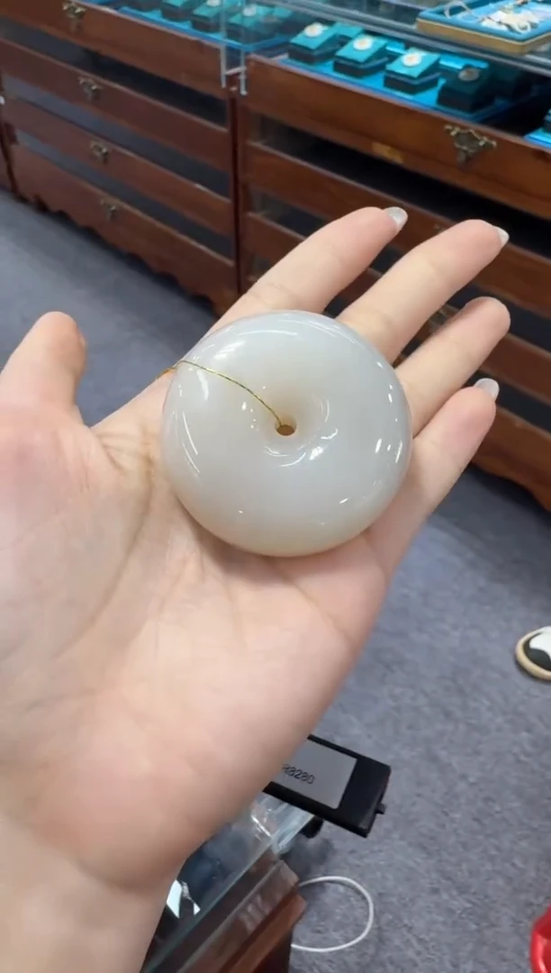 颈饰未镶嵌和田玉平安扣吊坠/配绳