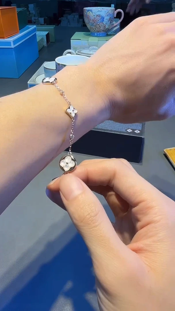 小新全球仓小新全球仓小新全球仓