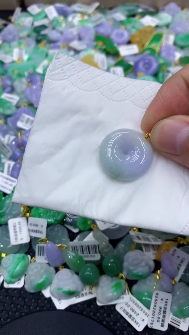 颈饰未镶嵌翡翠天然缅甸翡翠A货