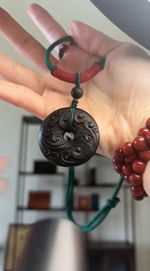 【闪购商品】降真香手串/手链降真香软油4.0软油雕刻平安扣