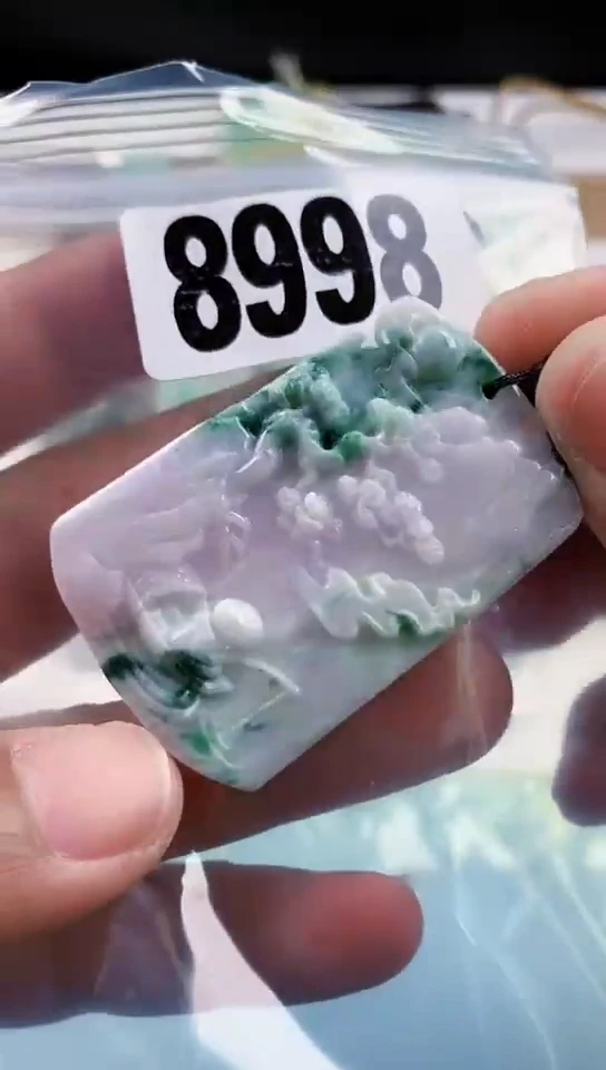 【闪购商品】翡翠挂件未镶嵌天然翡翠吊坠挂件