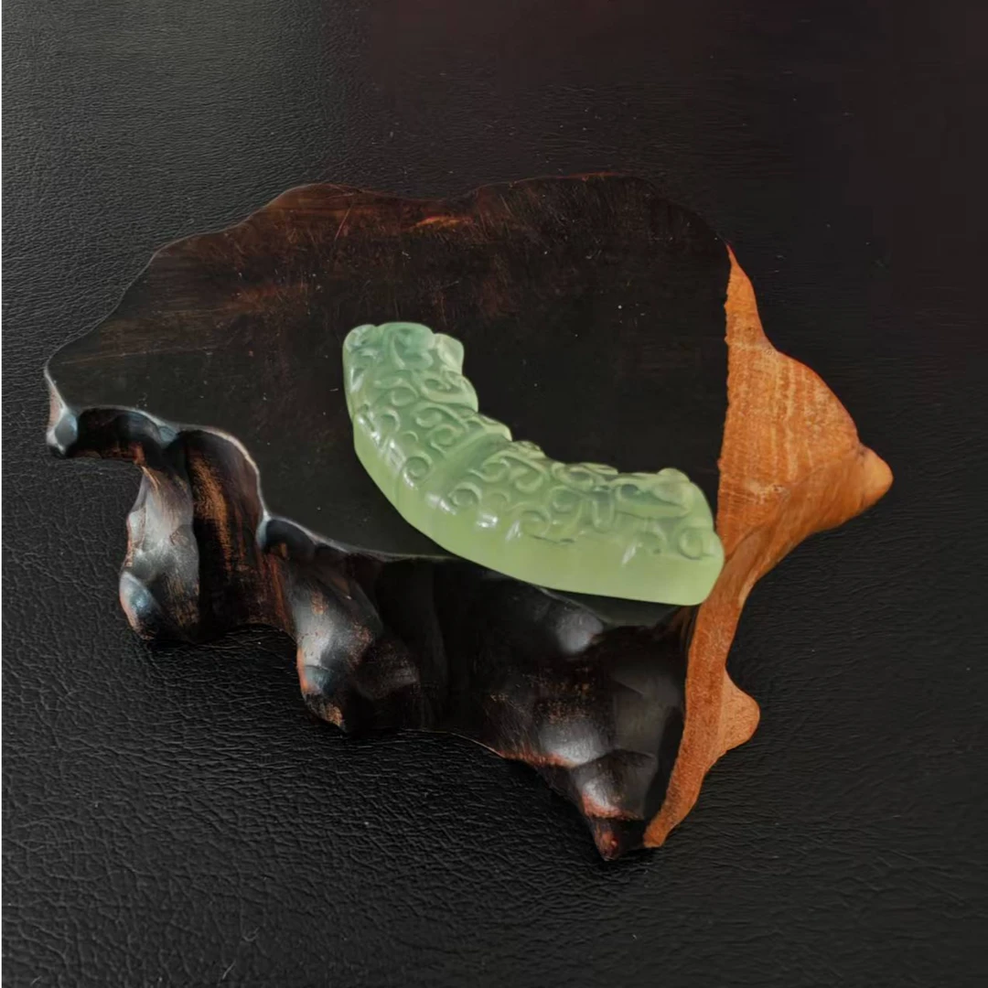 精美高端玉衡吊坠多样性发一岫玉