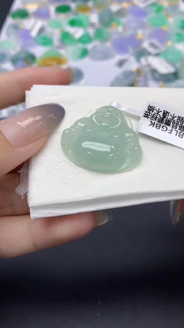 翡翠未镶嵌颈饰天然缅甸a货翡翠