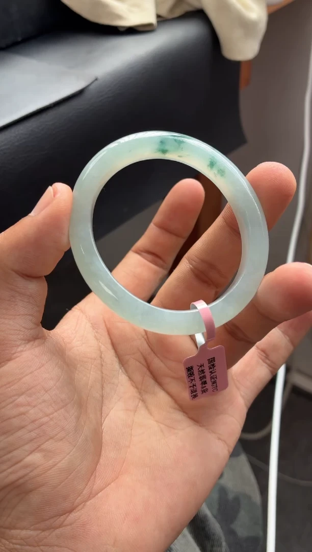 未镶嵌手镯翡翠（小手福利）冰胶飘蓝花 37号 贵妃 49-50圈口  微瑕