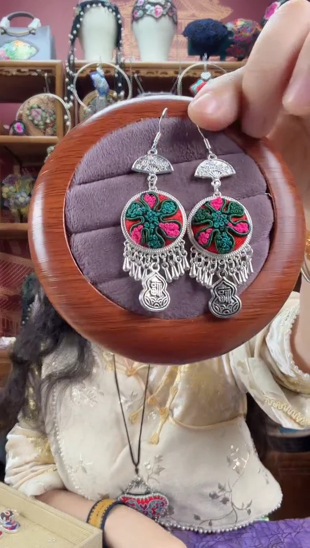 刺绣耳环27甜甜家