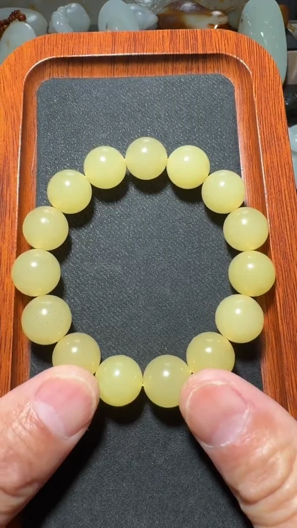 未镶嵌和田玉把件一**缘男女款时尚百搭饰品