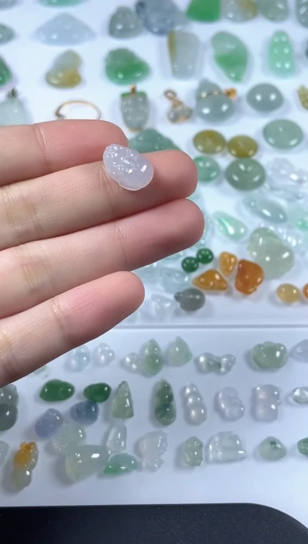 未镶嵌裸石翡翠缅甸天然翡翠
