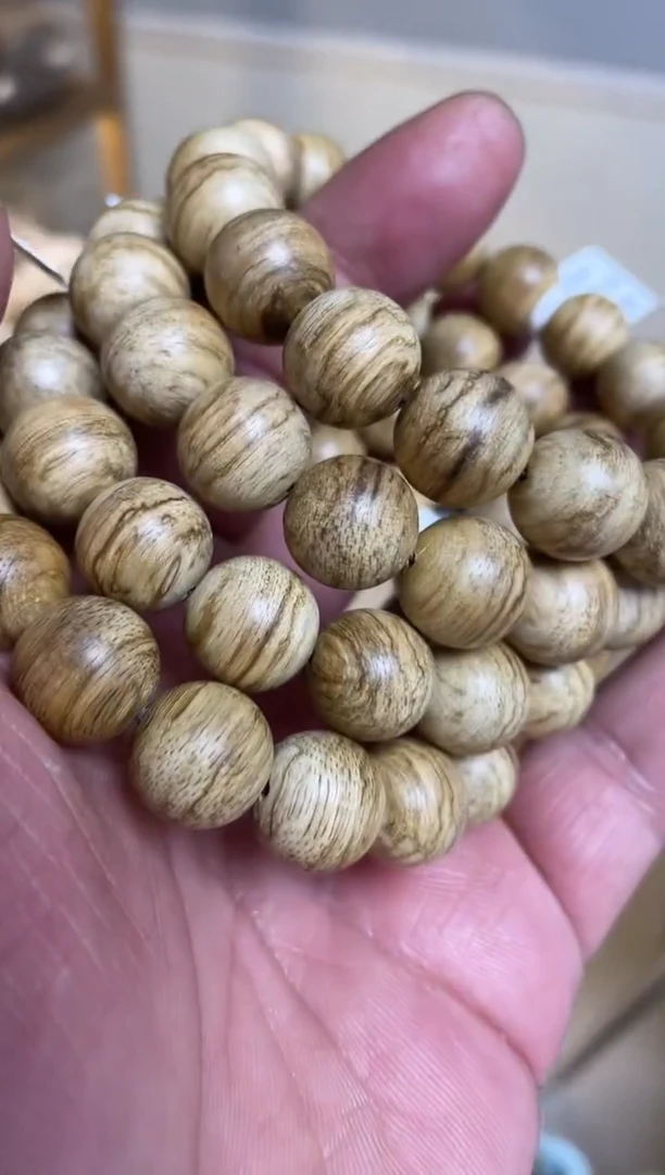 【闪购商品】沉香手串达拉干圆珠单圈蚁漏1.3多样性发其一